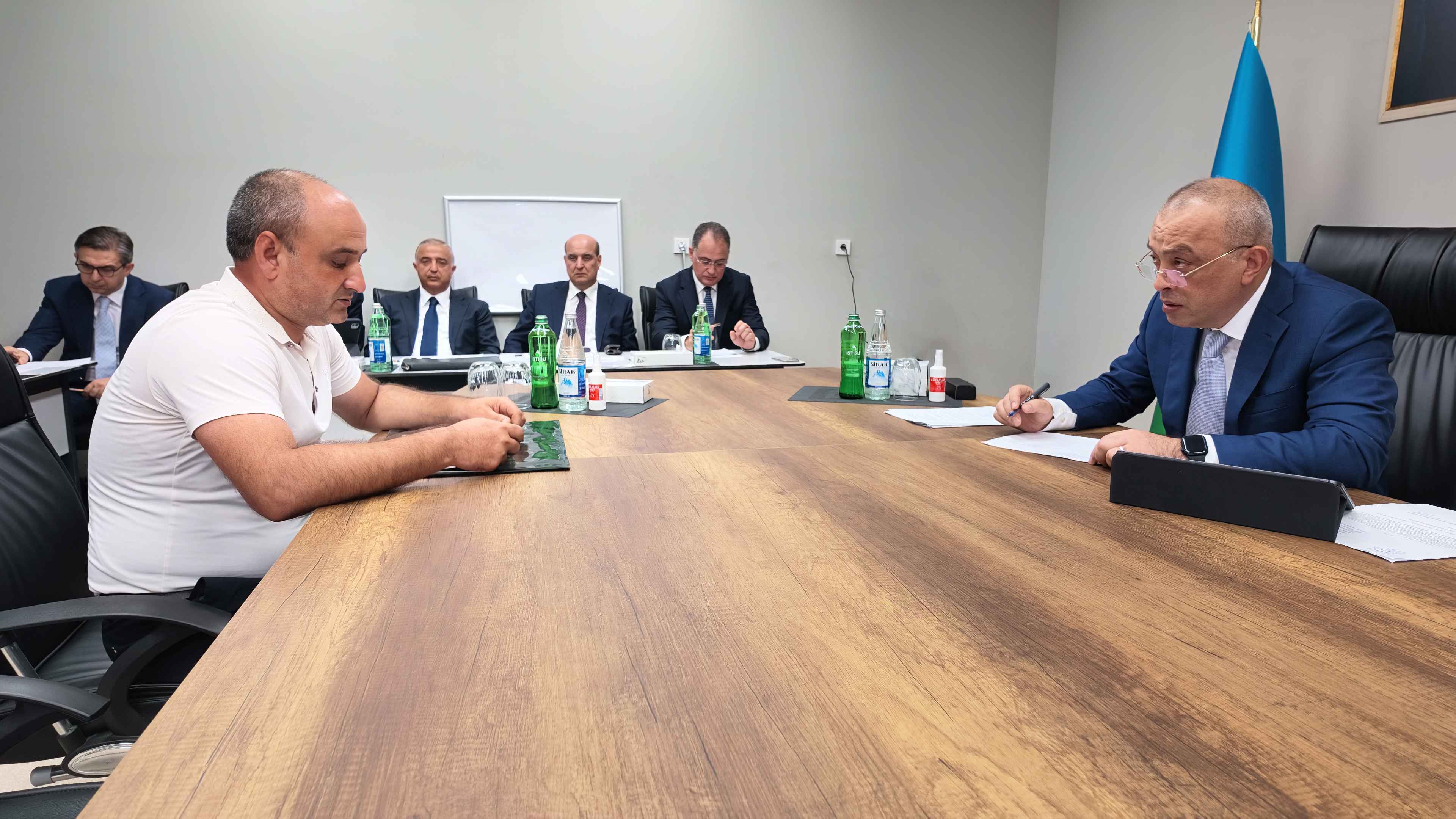 Azərbaycan Dövlət Su Ehtiyatları Agentliyinin sədri  Füzuli şəhərində vətəndaşlarla görüşüb